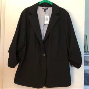 ⭐️ Torrid Black Blazer